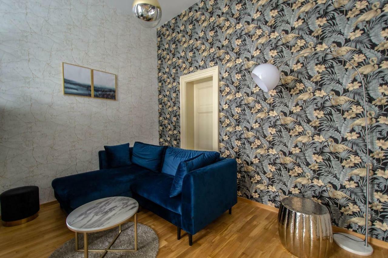Design 3Bdr Apartment In Residence, Free Parking Prague Ngoại thất bức ảnh