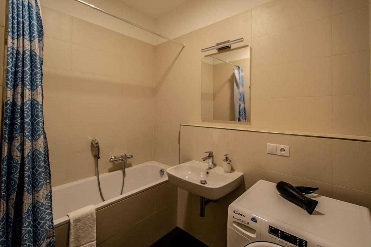 Design 3Bdr Apartment In Residence, Free Parking Prague Ngoại thất bức ảnh