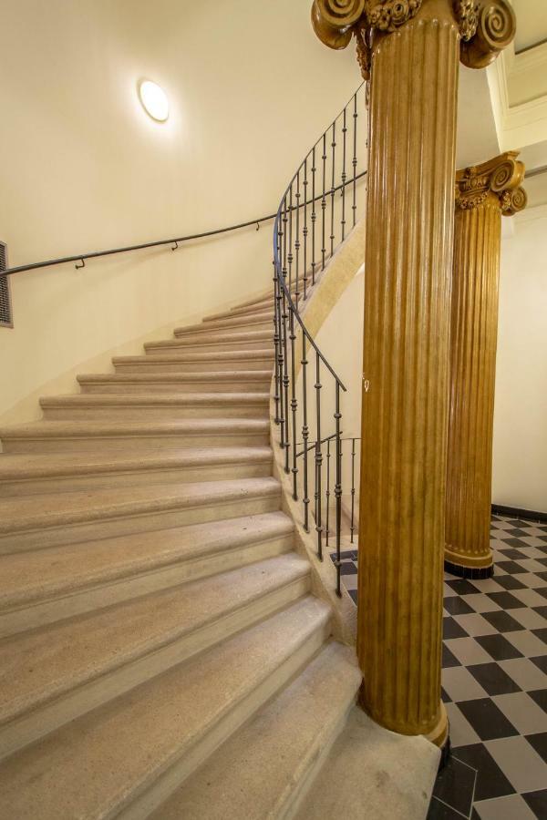Design 3Bdr Apartment In Residence, Free Parking Prague Ngoại thất bức ảnh