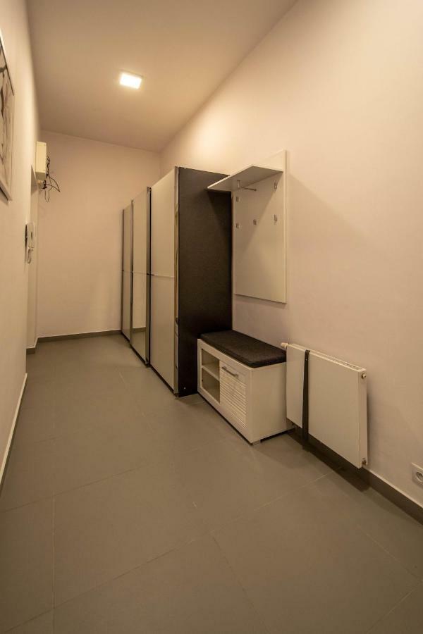 Design 3Bdr Apartment In Residence, Free Parking Prague Ngoại thất bức ảnh